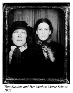 Photograph of Tina Strobos and Her Mother, 1938